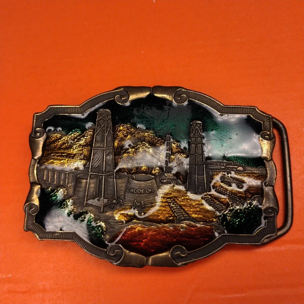 Vintage Kolcaco USA Oil Field Derrick Crude Oil Enamel Belt Buckle W07 Brass